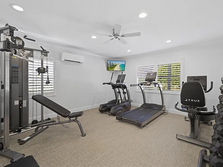 7040 Pelican Bay Blvd #D-401 — Photo 40