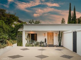 9275 Flicker Pl, Los Angeles, CA 90069