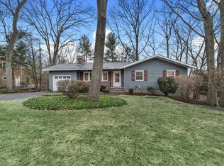 29 Thornberry Rd, Winchester, MA 01890