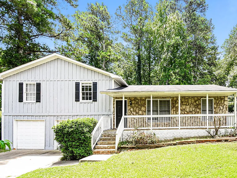 1622 Blackwell Rd — Photo 1