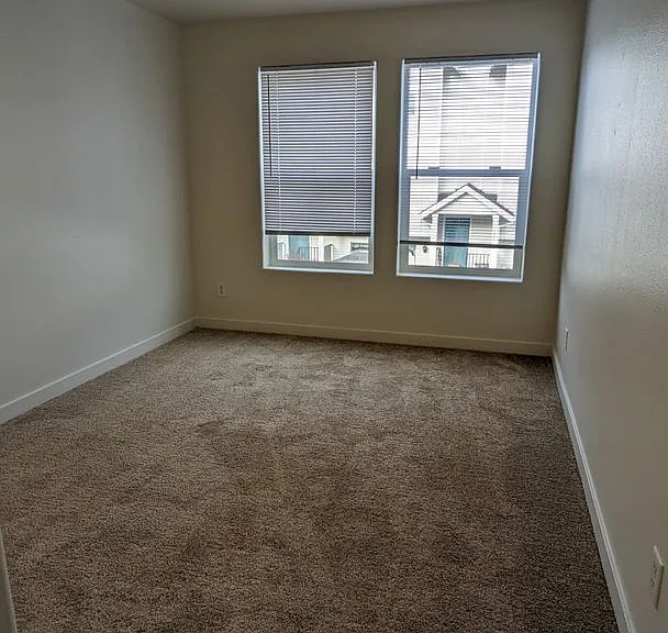 Halsey East Townhomes — Photo 67