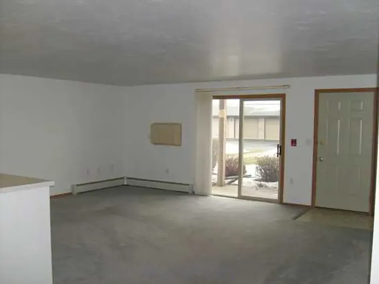 Harbour Pointe Villas — Photo 5