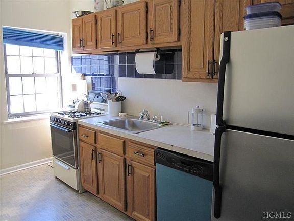 5th image of 1440 Boston Post Rd APT 3I