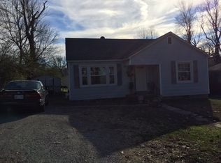 924 Ridgeway St, Mayfield, KY 42066