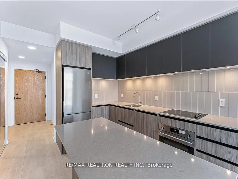 8 Beverley Glen Blvd #C616 — Photo 9