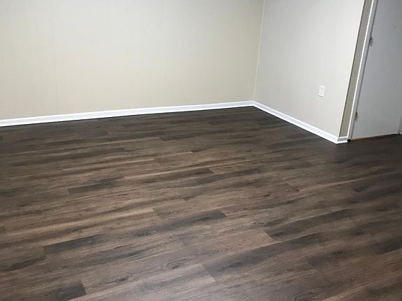 4th image of 1418 Old Town Ct