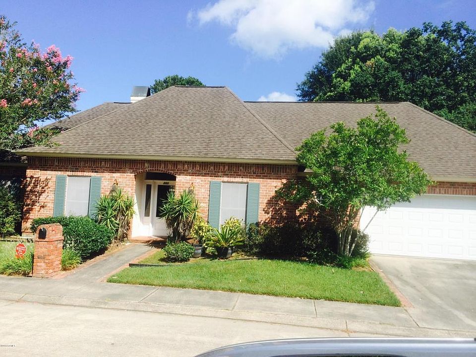 1st image of 203 Leicester Ln