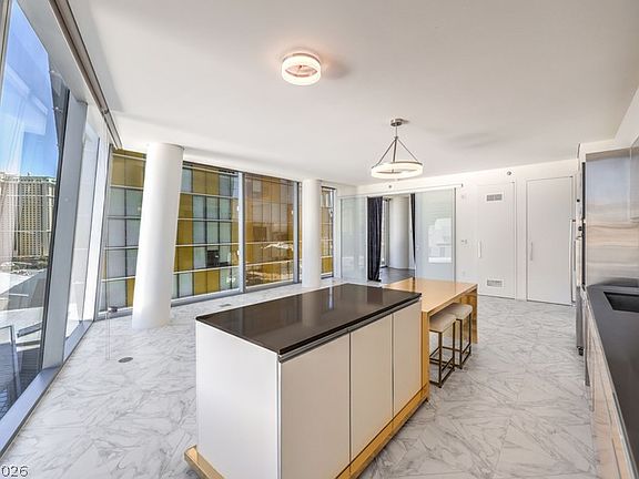 3rd image of 3726 Las Vegas Blvd S Unit 811