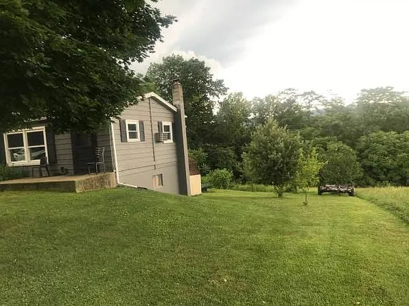 113 Mill Rd, Bernville, PA 19506