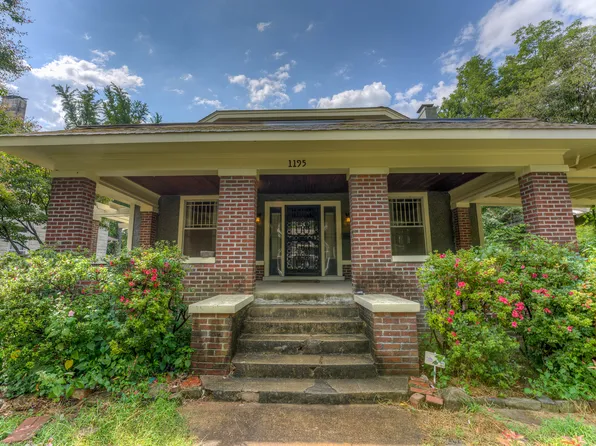 1195 Dorothy Pl, Memphis, TN 38104