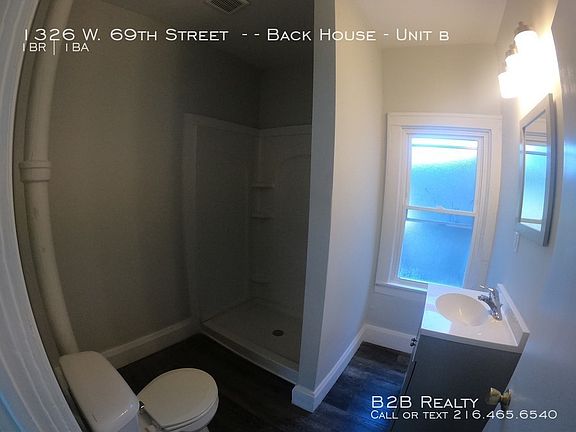 4th image of 1326 W 69th St #B