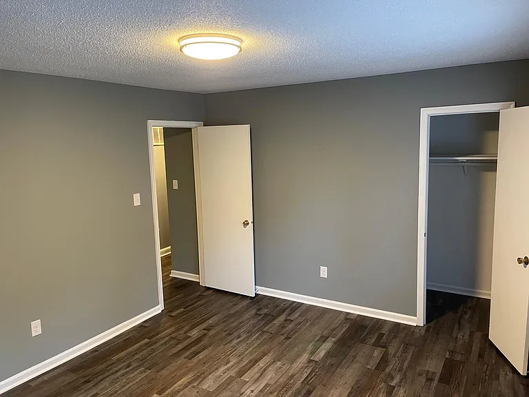 1401 Harth Dr #A — Photo 9