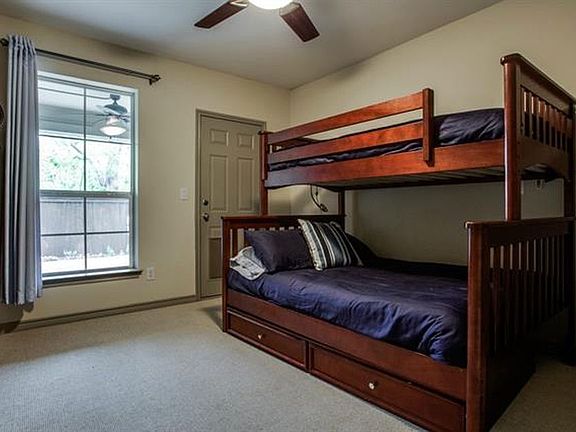 4th image of 4419 Buena Vista St APT 3