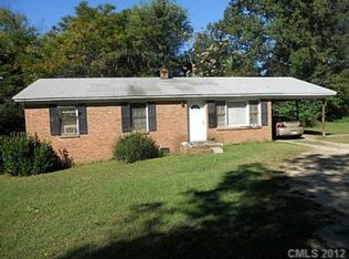 555 Stanback Ferry Rd, Lilesville, NC 28091