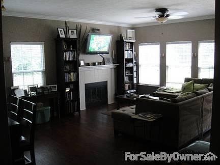 Acacia Hardwood Custom Floors