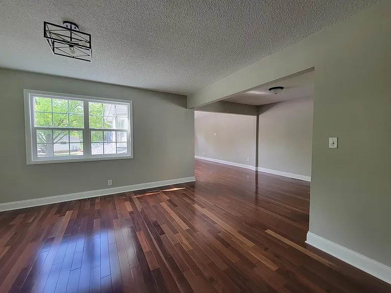 4370 Dakota St SE — Photo 14