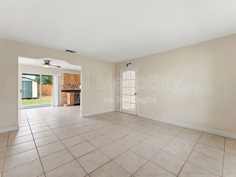6406 Axelrod Rd — Photo 6