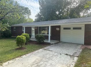2909 Starling Dr, Saint Charles, MO 63301