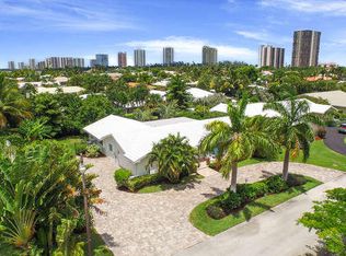 1180 Dolphin Rd, Riviera Beach, FL 33404