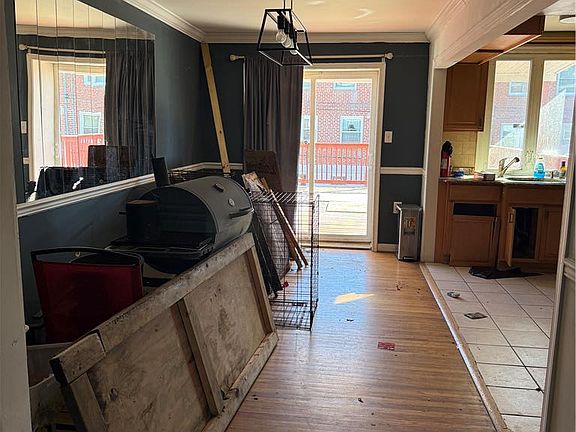 5th image of 2239 Brighton St