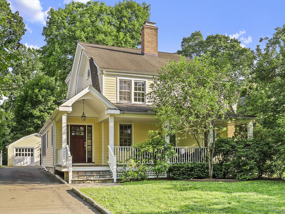 36 Hendrie Ave Riverside CT-print-045-045-047-4200x2800-300dpi.jpg