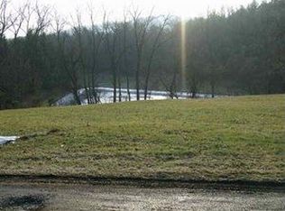 425 Red Mill Rd, Etters, PA 17319