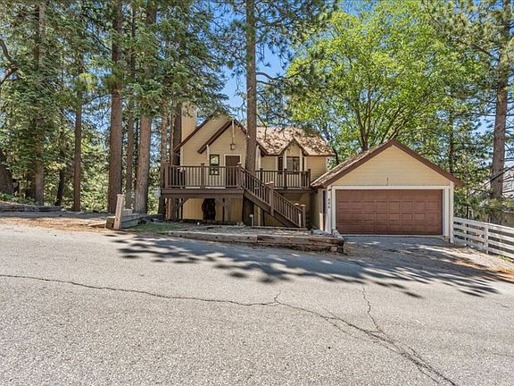 2nd image of 886 Sandalwood Dr