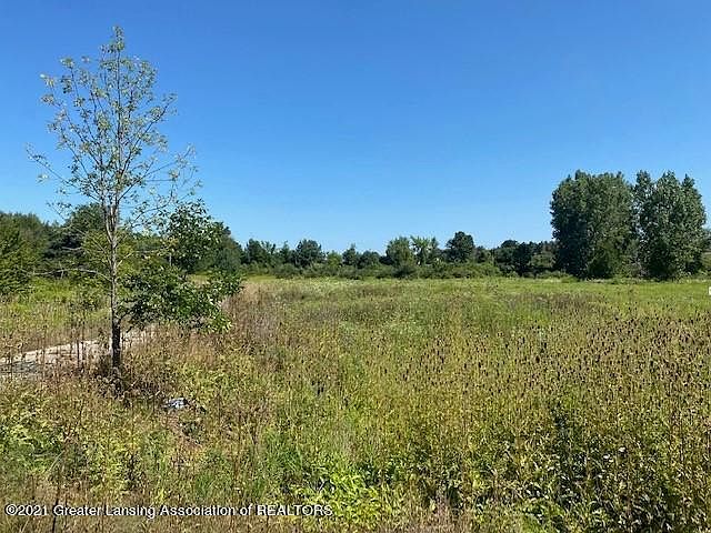 2nd image of 8833 Davis Hwy