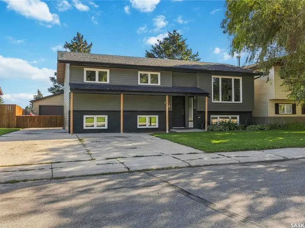 430 Ball WAY, Saskatoon, SK S7K 6E7