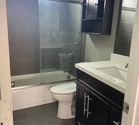 5th image of 4078 Hamilton St APT 5
