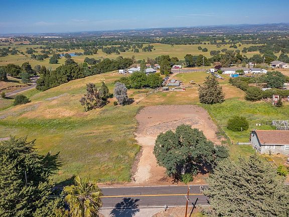 5th image of 4490 Coyote Dr