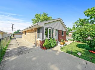 10214 Pacific Ave, Franklin Park, IL