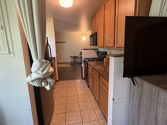 4th image of 250 Homestead Rd #102