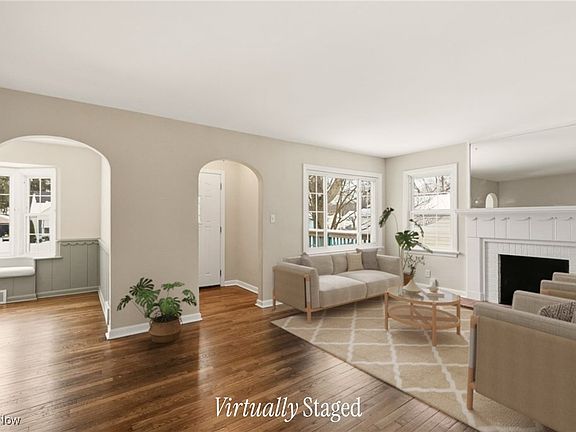 2nd image of 1492 Onondago Ave