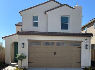 1104 Significant Way W, Madera, CA 93636