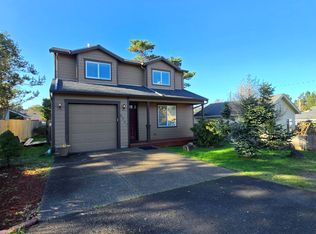 6547 SW Harbor Ave, Lincoln City, OR 97367