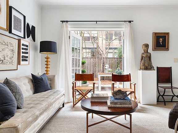 4th image of 345 W 13th St #Townhouse