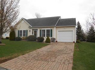 4 Dairy Farm Rd, Portland, CT 06480