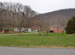 Hopeweir Ln, Jacksboro, TN 37757