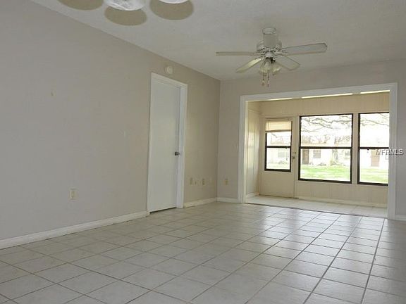 3rd image of 1618 Flint Dr E