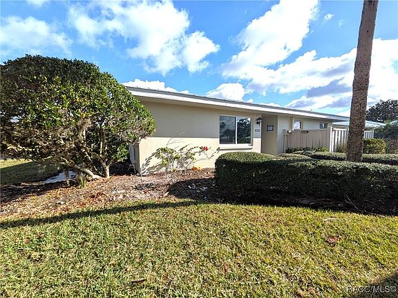 3rd image of 11576 W Kingfisher Ct