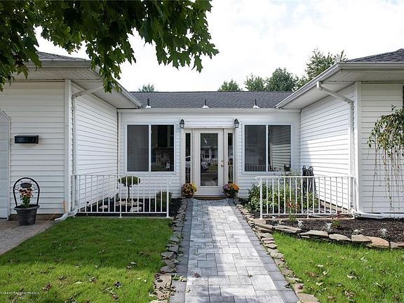 2nd image of 315 Curacao St #0