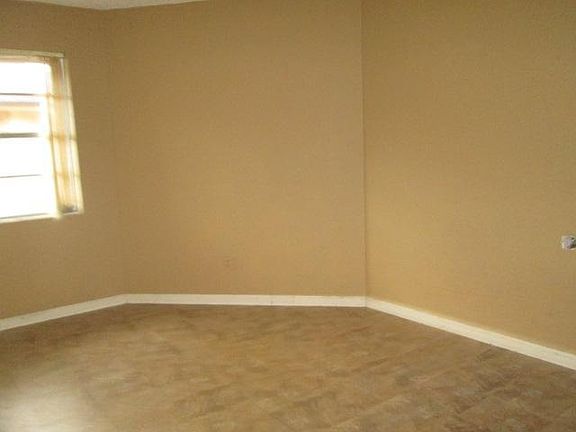 2nd image of 1472 Lake Mango Way