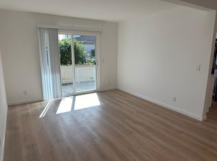 1961 Anaheim Ave, Costa Mesa, CA 92627