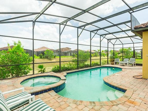 2nd image of 386 Villa Sorrento Cir
