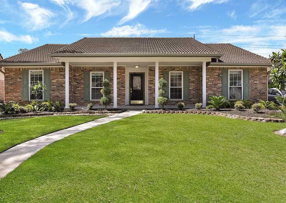 1st image of 3227 Highland Laurels Dr