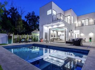 5124 Noble Ave, Sherman Oaks, CA 91403