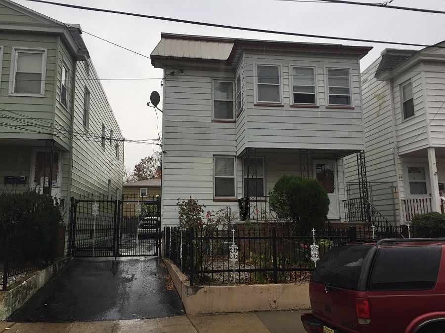2nd image of 38 Norwood Ave