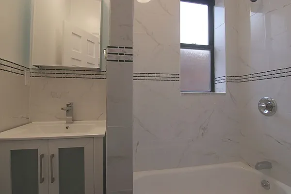 Rented by Compass | media 17