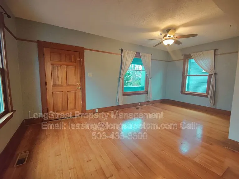 3338 SE 16th Ave — Photo 6
